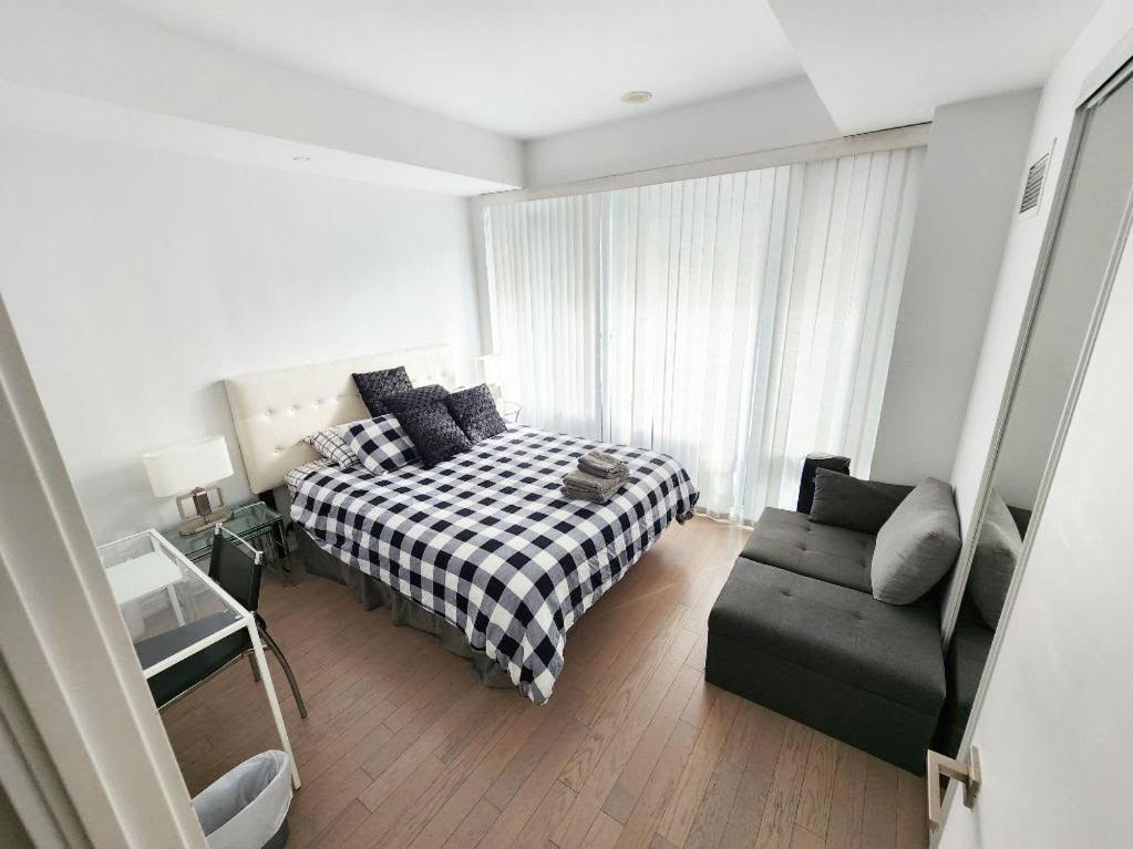 Comfortable Central Downtown Condo - Toronto Luaran gambar